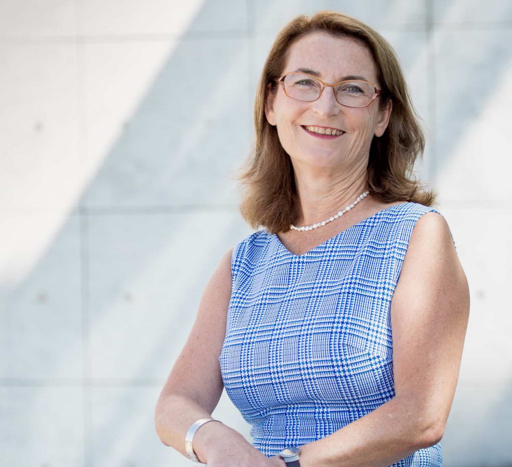 Wahl von Prof. Dr. Andrea Back als weitere Institutsdirektorin